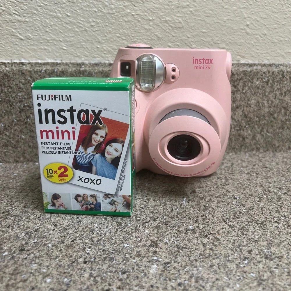 FujiFilm Instax Mini 7s with a pack of 2x film.